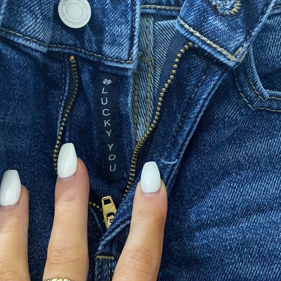 Lucky Brand Jean Shorts - Picture 5 of 6